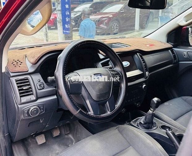 FORD EVEREST 2.0L 4X2MT SX 2019