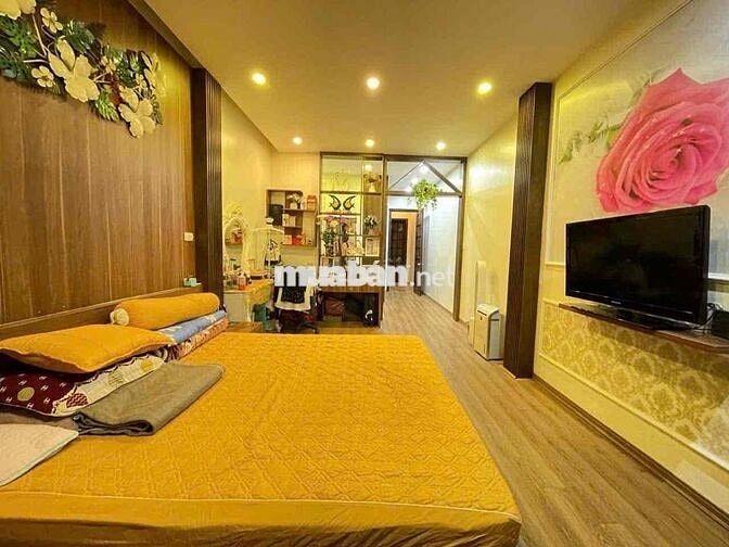 Cực Hiếm! Nhà Phố Trường Chinh -Lô Góc -23m Ra Mặt Phố - full Nội Thất