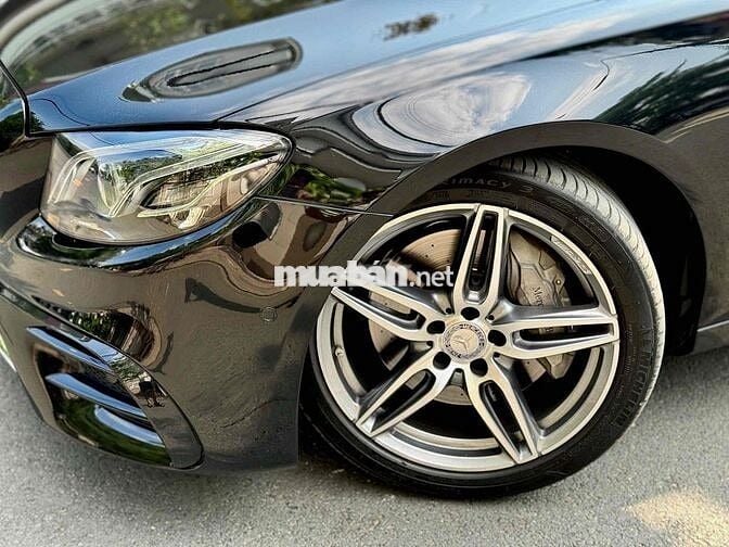 Mercedes Benz E Class 2018 E300 AMG 1 chủ