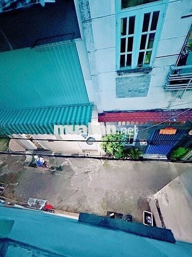 Cho thuê nhà Âu Cơ Tân Phú, 1 lầu, 2PN, đường 3m, giá 7 triệu/tháng