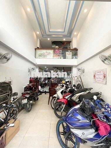 CHỦ VAY BANK >3 TỶ-CẮT LỖ NHÀ ĐẸP 4 TẦNG-HXH ĐỖ CỬA -60M²-CHỈ 4.X TỶ