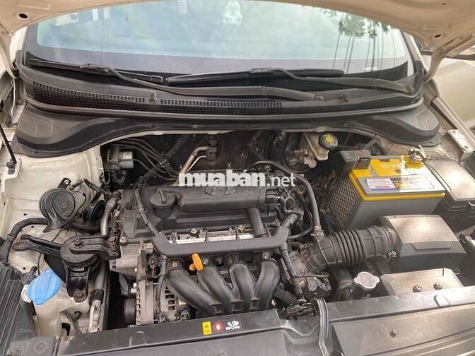 Hyundai Accent 2018 1.4 MT - 128000 km