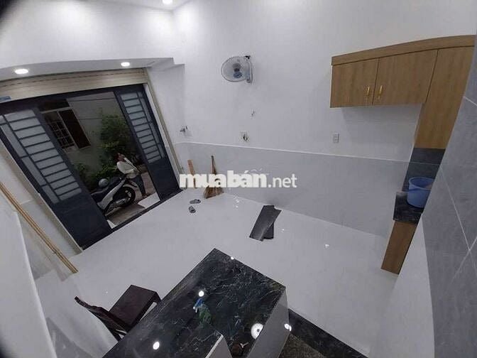 BÁN NHÀ PHẠM VĂN CHIÊU CÁCH CHỢ THẠCH ĐÀ 100M, GIÁ CHỈ 2,55 TỶ