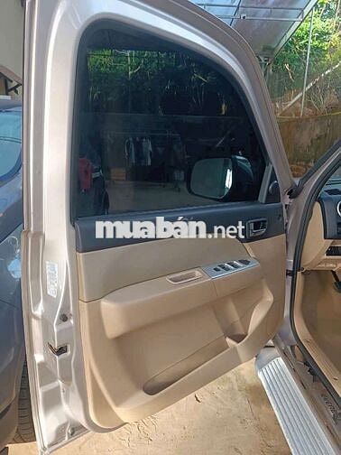 Ford everest 2012 2.5L 4x2 MT - 123456 km