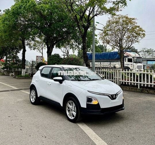 VinFast VF5 Plus 2025