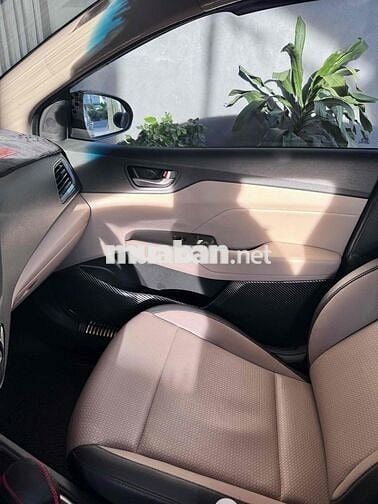 Hyundai Accent 2019 1.4 AT bản đặc biệt - 69000 km