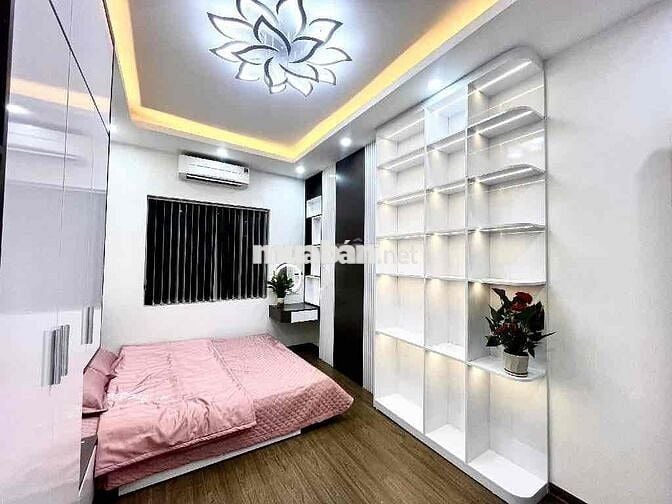 Nhà đẹp hiếm !! Trần Phú, Văn Quán, Hà Đông  5 tầng, full nội thất