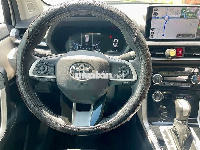 TOYOTA VELOZ TOP – 7 CHỖ GIA ĐÌNH – 2022