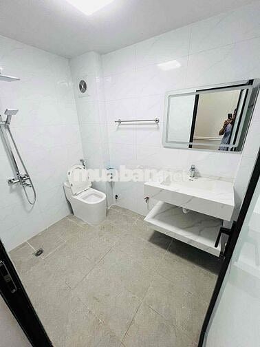 HÀNG HIẾM! Vip Hà Đông, gần ô tô, lô góc, 2 thoáng, vị trí đắc địa
