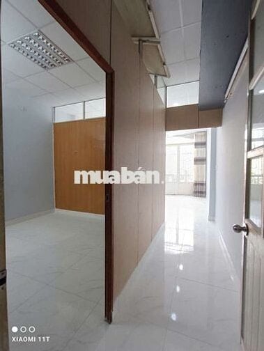 Nhà Đẹp 2pn 2wc gần ĐH Luật HBC 9.5triệu