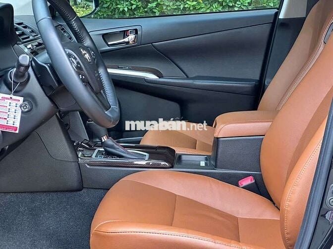 Toyota camry 2.5Q 2018