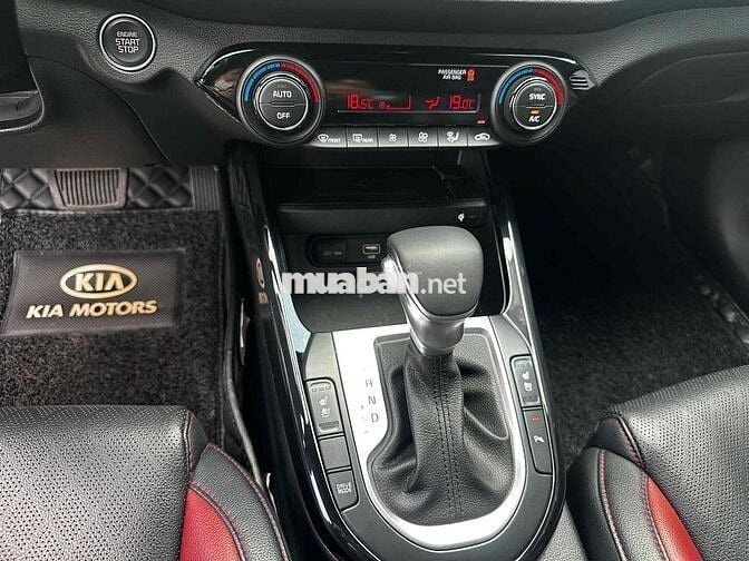 Kia K3 2021 Luxury 1.6 AT - 18000 km