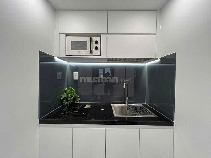HIẾM - CC Mặt Tiền Căn Góc, 7,39 tỷ TL, nhà mới đẹp, 3 tầng, đường