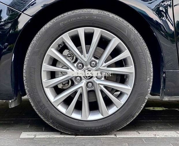Toyota camry 2.5Q 2018