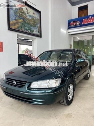 Toyota Camry GLi 2.2 2001