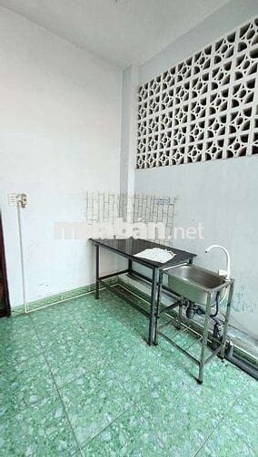 Cho thuê nhà ngay ĐH Ngân Hàng Hoàng Diệu 2. 6tr tháng cho SV ở