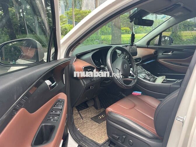 Hyundai Santa Fe 2024  - 3200 km giá 990 triẹu