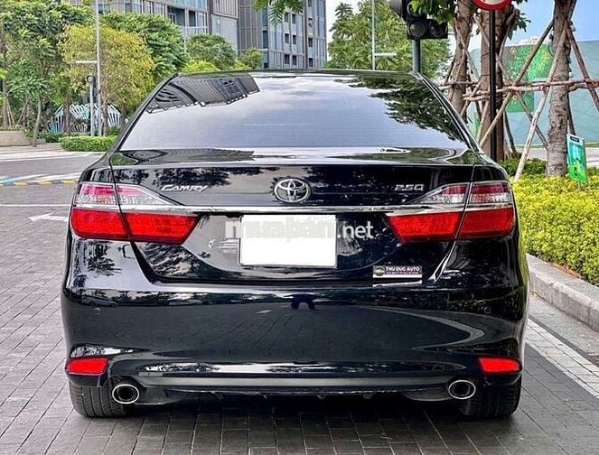 Toyota camry 2.5Q 2018