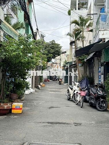 Cần Bán Gấp! Nhà L 3PN, hẻm 4m, sát AEON ĐH Công Thương Chỉ 4 tỷ 050