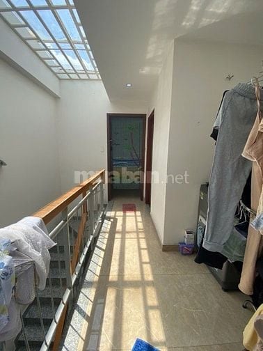 Nhà Bán Trường Sa sát mặt tiền ngay Phố Ẩm Thực Phan Xích Long - 4 Tần