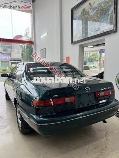 Toyota Camry GLi 2.2 2001