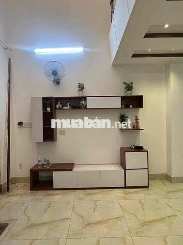 Bán nhà HXH ngay Đso 4, GV. DTSD hơn 200m2 giá chỉ 6tỷ200