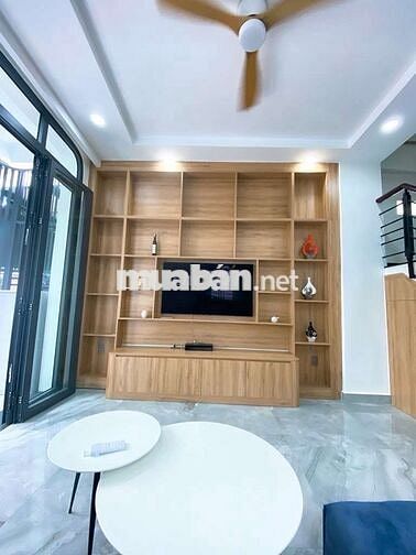 Bán nhà quận 7 _Trần xuân soạn_35m2, 2PN balcon thoáng, hơn 4 tỷ xíu