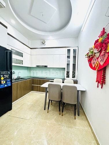 NHÀ ĐẸP TRƯƠNG ĐỊNH Ô TÔ ĐỖ CỬA 37M, 8.4 TỶ