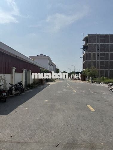 2 THOÁNG 35M*3T Ở NGAY GẦN Ô TÔ TRÁNH ĐỖ XUNG QUANH BẠT NGÀN TIỆN ÍCH