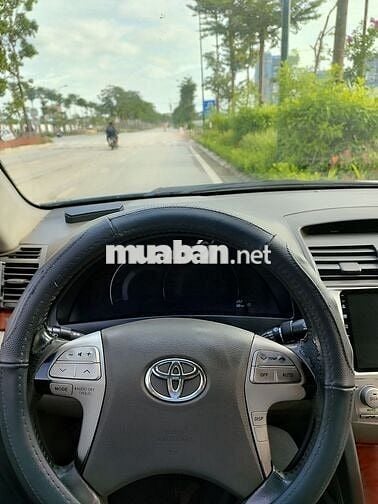 Cần bán xe Toyota