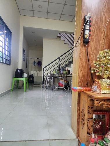 Chính chủ cần bán nhà, hẻm 44,đường 12,sổnhồng giấyờ Pháp lý rõ ràng. 