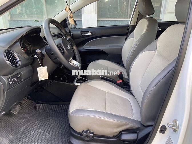 Kia Soluto 2020 1.4 AT Deluxe - 50000 km