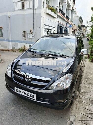 Toyota Innova 2006 G .97.000km