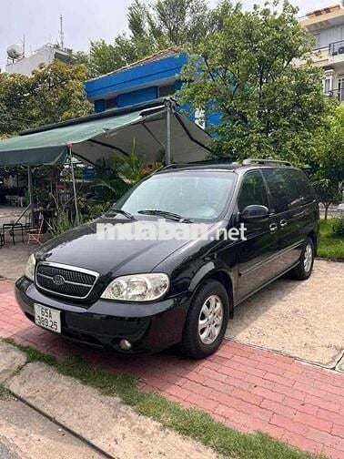 Kia Carnival 2009 LS 2.5 AT - 152000 km