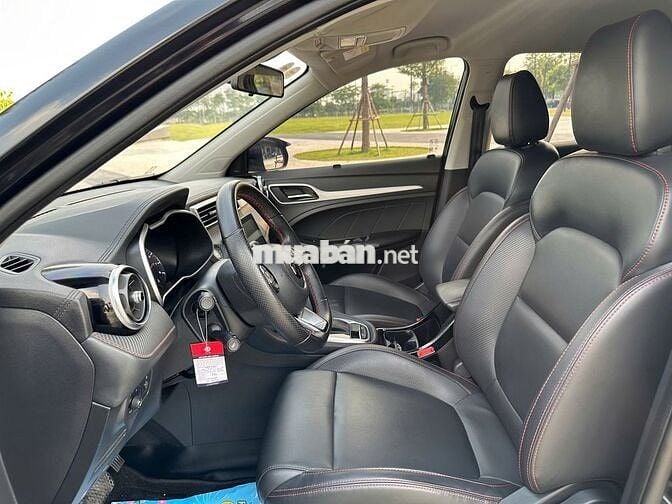 MGZS 2022 bản std màu đen