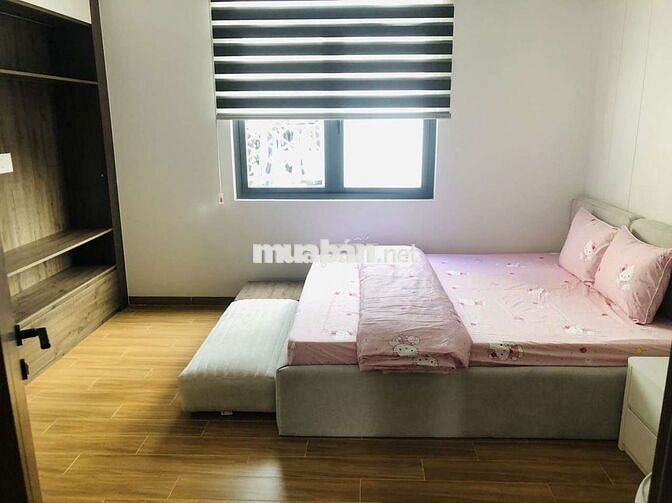 Nhà mới 3 tầng 4pn full công năng. Sổ mới hoàn công đủ.Q7.PT _CHỈ  9₫