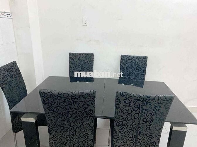 Nguyên Căn Mặt Tiền ngang 6met , giá rẻ