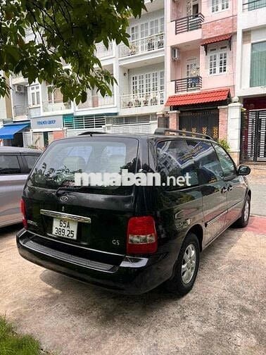 Kia Carnival 2009 LS 2.5 AT - 152000 km