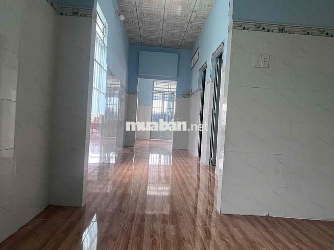NHÀ NGỘP VỊ TRÍ ĐẸP NGANG 13 DÀI 24 THỔ CƯ 100M ĐƯỜNG 6M SHR 950TR XÓM