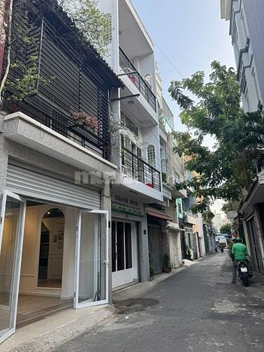 Nhà trống giao ngay 1 trệt 1 lầu hẻm xe hơi 117/1 Ba Vân P14 Tân Bình