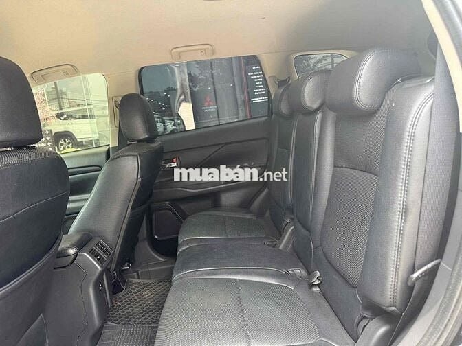Mitsubishi Outlander 2019 2.0 CVT - 66800 km
