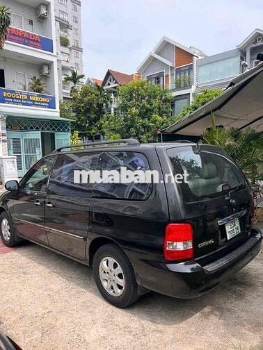 Kia Carnival 2009 LS 2.5 AT - 152000 km