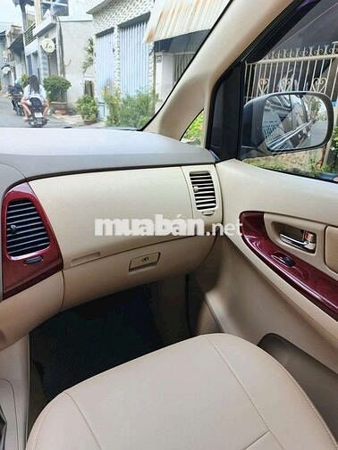 Toyota Innova 2006 G .97.000km
