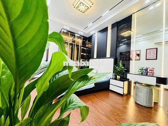 BÁN NHÀ - THANH XUÂN - 10m ra Ô TÔ - 4TẦNG - 30m2 - GIÁ TỐT CHỈ 7,x Ty