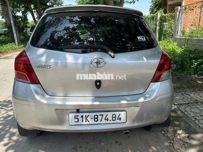 Cần bán Toyota Yaris 1.5L AT 2011 (nhập Thái) ĐẸP