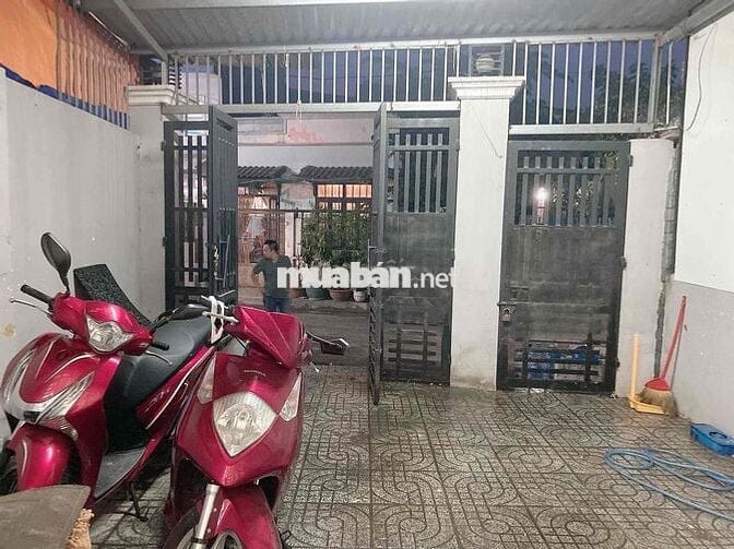 Nguyên Căn Mặt Tiền ngang 6met , giá rẻ