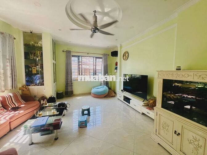 Bán Nhà Xã Đàn, sát phố, lô góc ô tô, kinh doanh, 33/42m2 x 6 tầng
