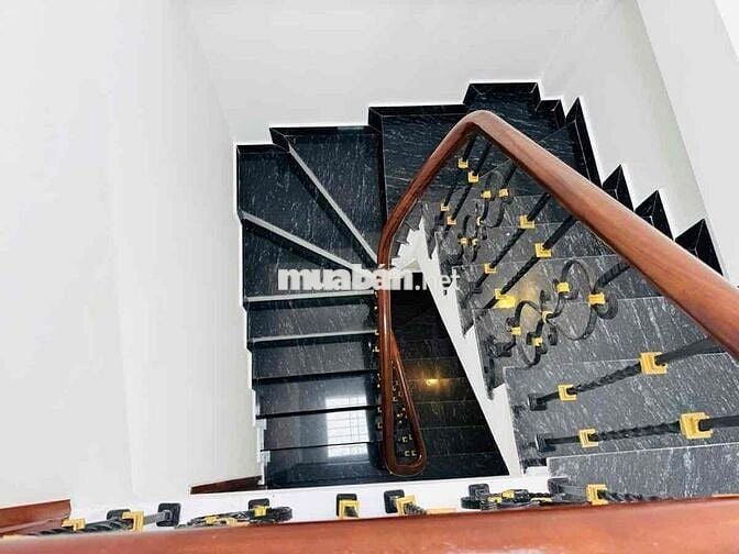 Nhà đẹp ngõ nông, full nội thất phố Tân Mai, Hoàng Mai