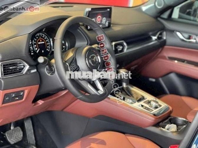 Mazda CX8 Premium 2.5 AT 2025