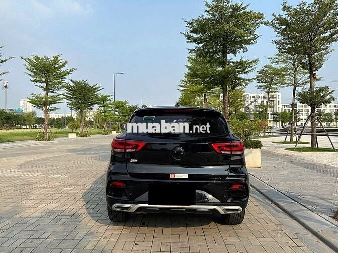 MGZS 2022 bản std màu đen